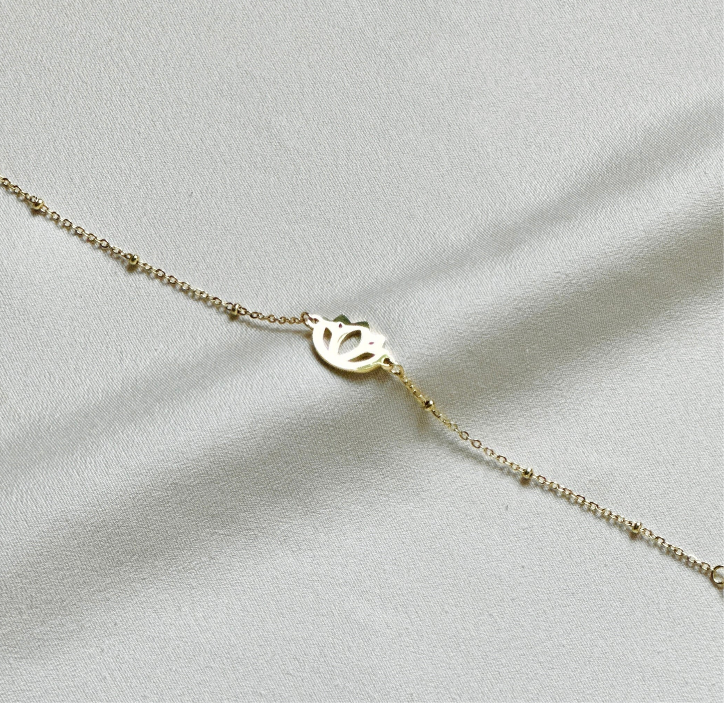 Ekam Padma Bracelet – Mindful Spiritual Lotus Jewelry for Yogis