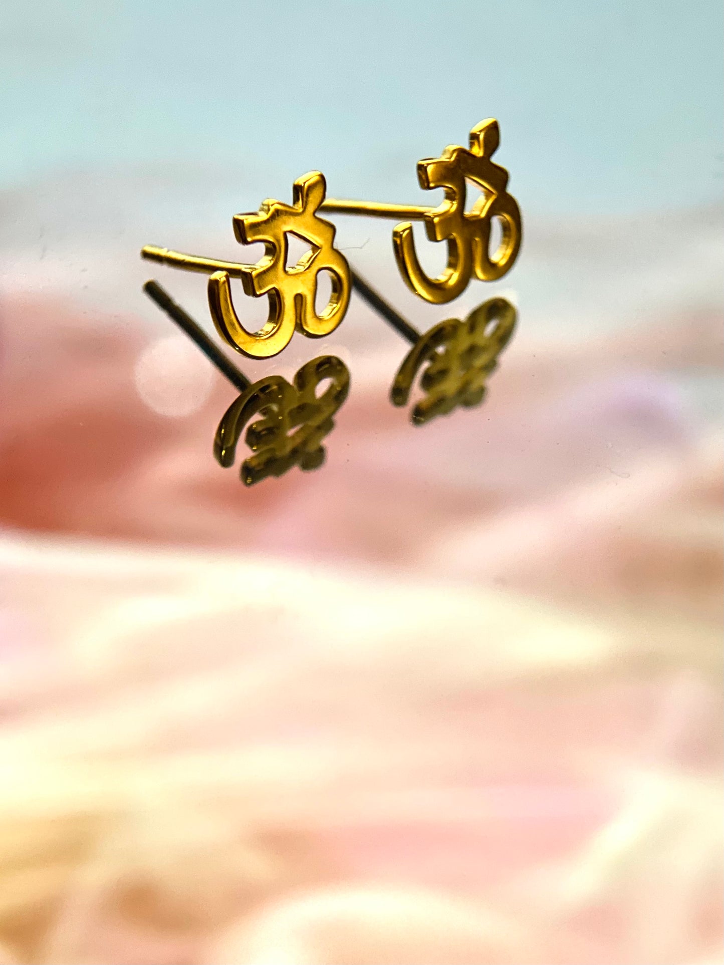Om Yoga Stud Earrings – Waterproof Minimalist Jewelry for Yogis