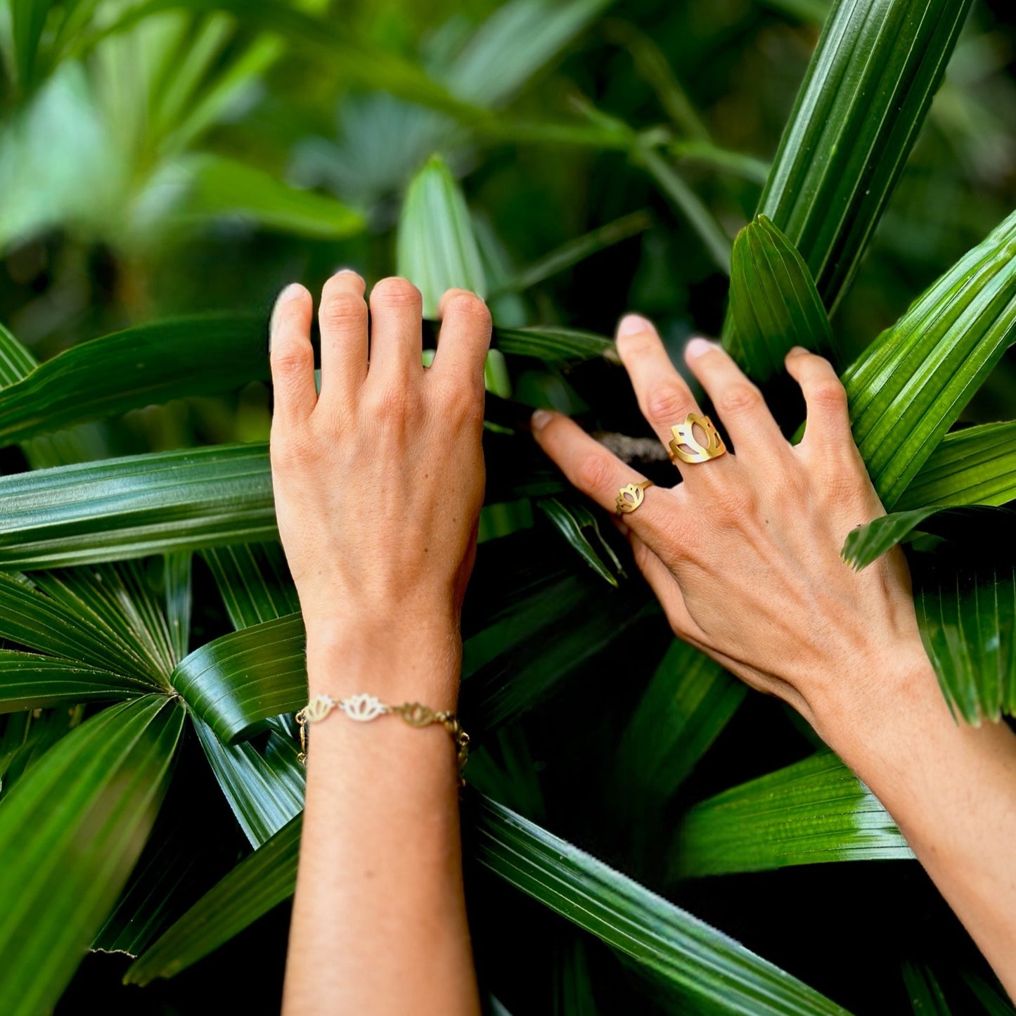 Petite Mudita Band – Minimalist Adjustable Ring for Mindful Living