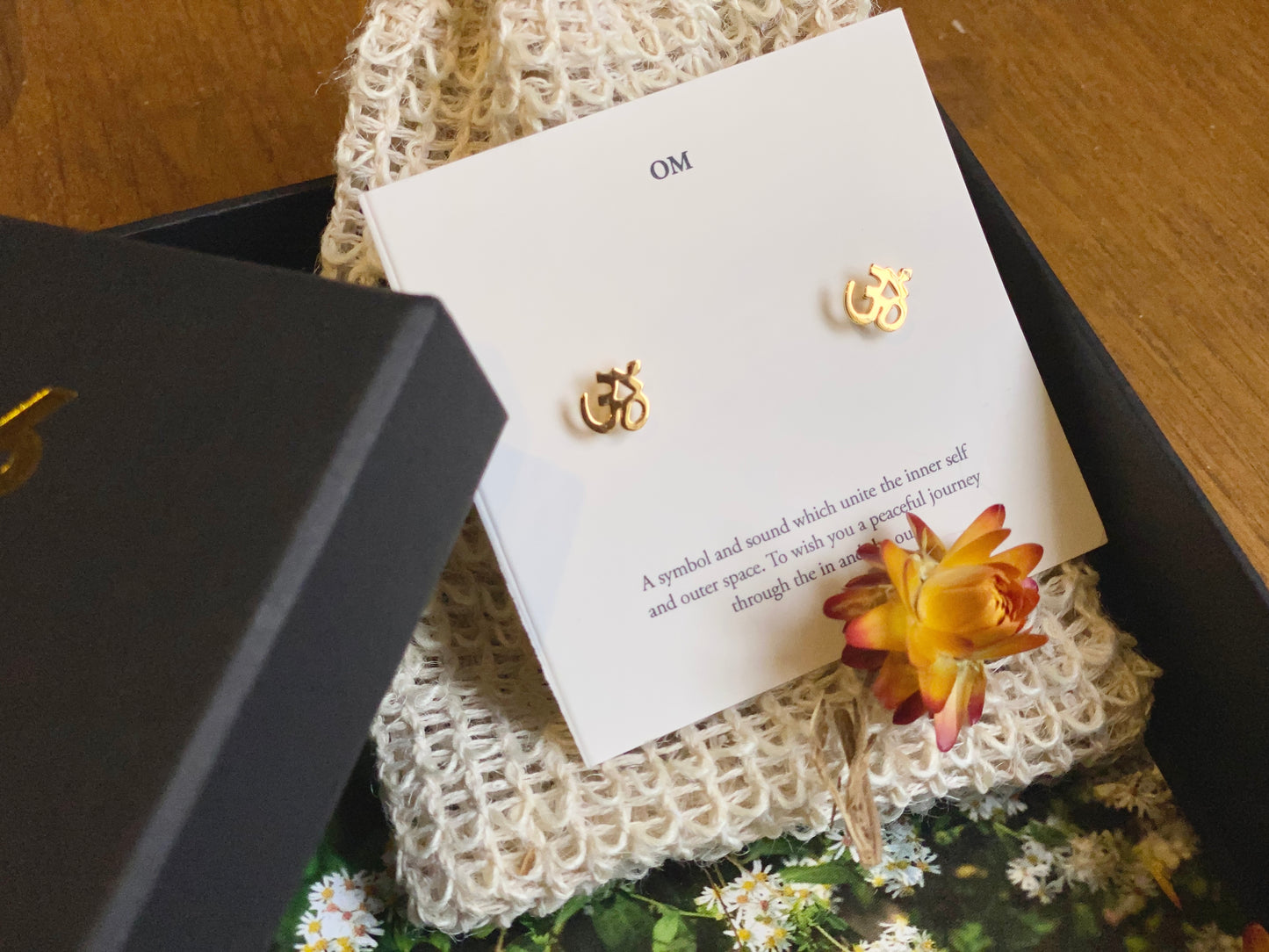 Om Yoga Stud Earrings – Waterproof Minimalist Jewelry for Yogis