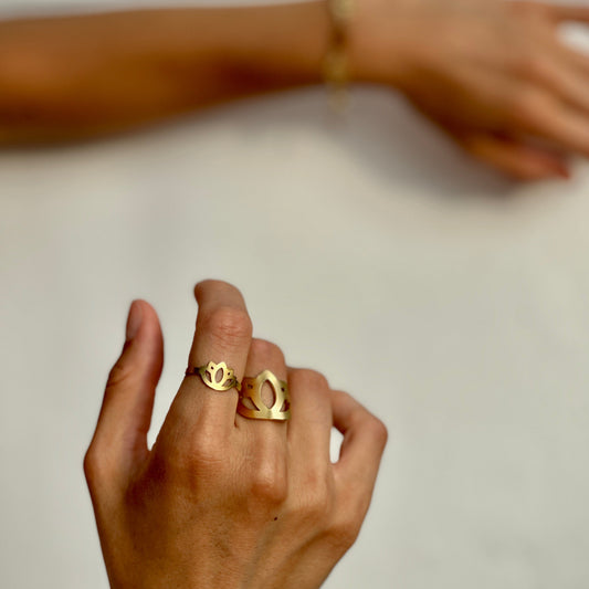 Petite Mudita Band – Minimalist Adjustable Ring for Mindful Living